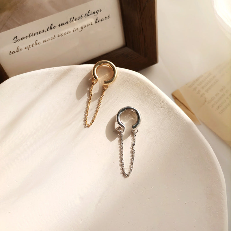 Shaped Ear Clip Chain Style